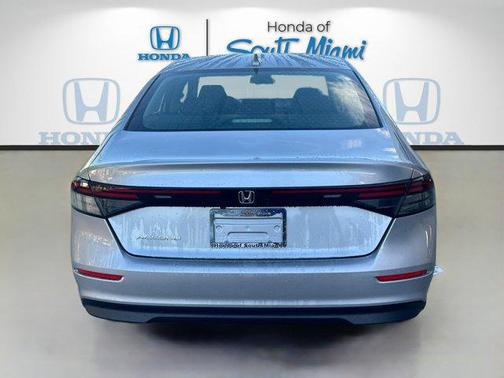 2025 Honda Accord LX 1.5T