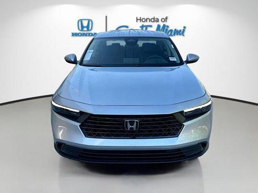 2025 Honda Accord LX 1.5T
