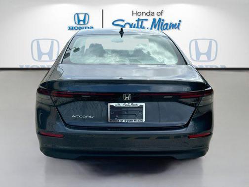 2025 Honda Accord LX 1.5T