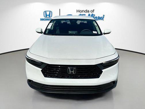 2025 Honda Accord LX 1.5T