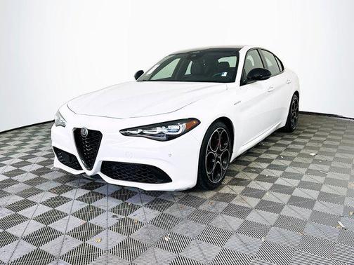 2024 Alfa Romeo Giulia Veloce RWD