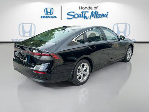 2025 Honda Accord LX 1.5T