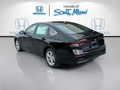 2025 Honda Accord LX 1.5T