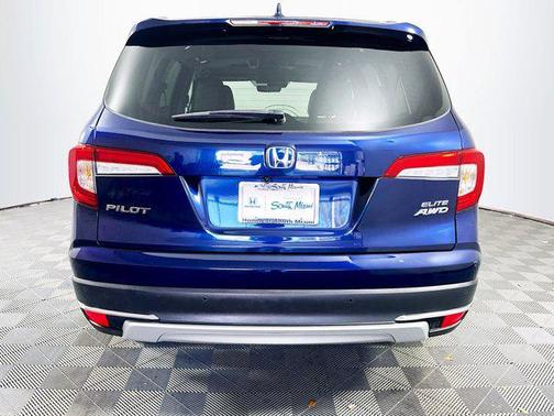 2022 Honda Pilot AWD Elite