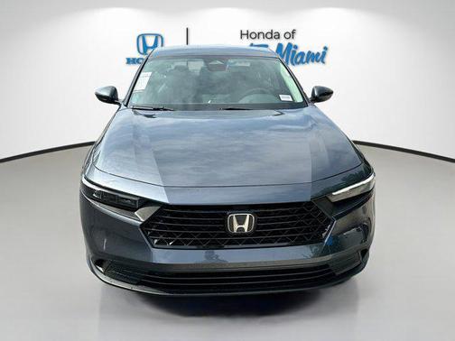 2025 Honda Accord LX 1.5T