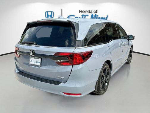 2023 Honda Odyssey Sport