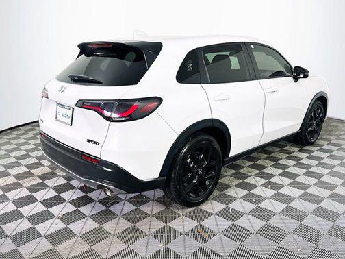 2024 Honda HR-V 2WD Sport