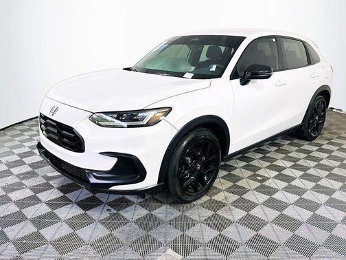 2024 Honda HR-V 2WD Sport