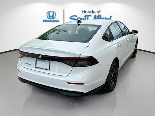 2025 Honda Accord Sport SE 1.5T