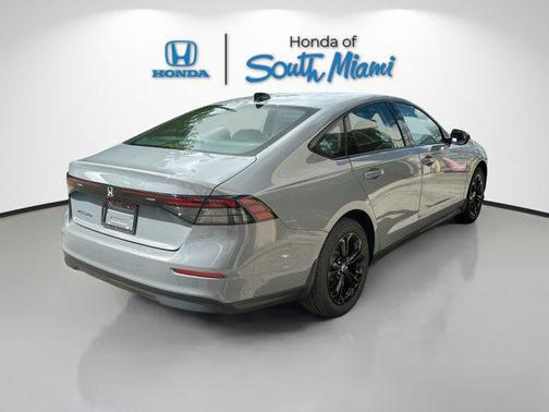 2025 Honda Accord Sport SE 1.5T