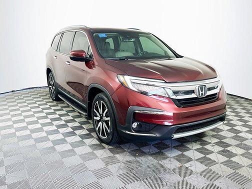 2022 Honda Pilot Touring 8-Passenger
