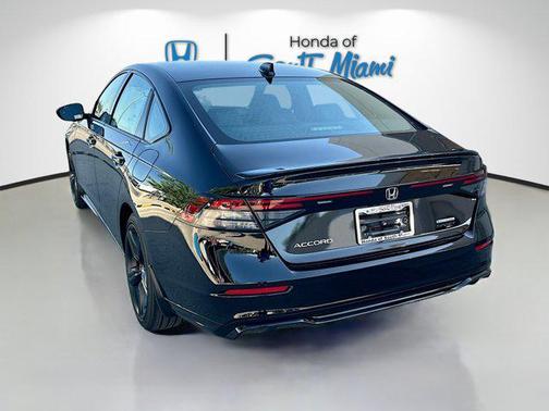 2025 Honda Accord Hybrid Base