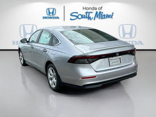 2025 Honda Accord LX 1.5T