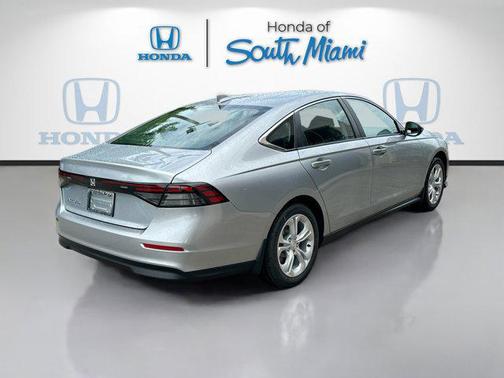 2025 Honda Accord LX 1.5T