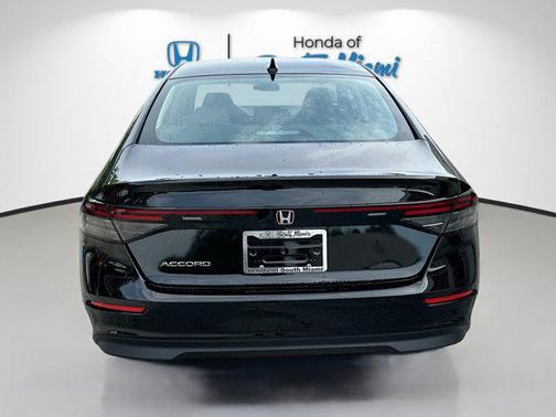 2025 Honda Accord Sport SE 1.5T
