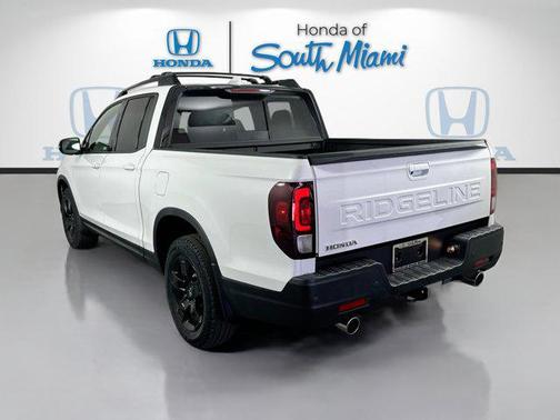 2025 Honda Ridgeline Black