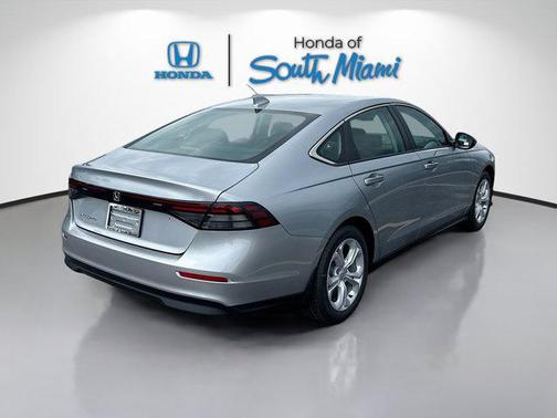 2025 Honda Accord LX 1.5T
