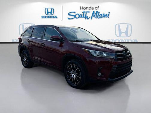 2018 Toyota Highlander SE