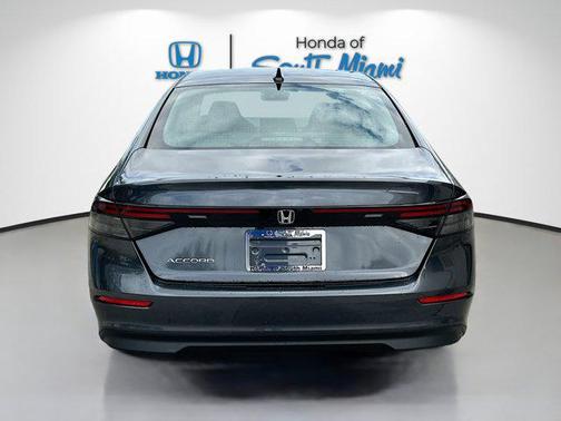 2025 Honda Accord LX 1.5T