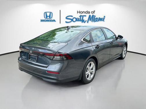 2025 Honda Accord LX 1.5T