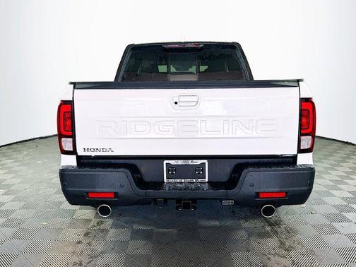 2025 Honda Ridgeline Black