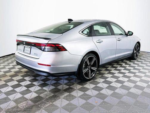 2025 Honda Accord Hybrid Base