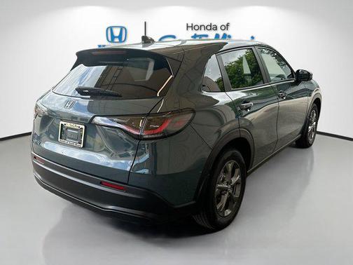 2026 Honda HR-V LX