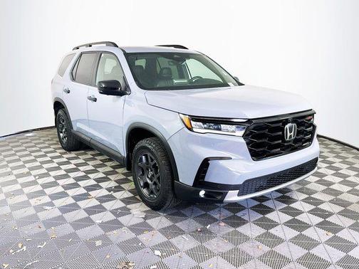 2023 Honda Pilot AWD TrailSport