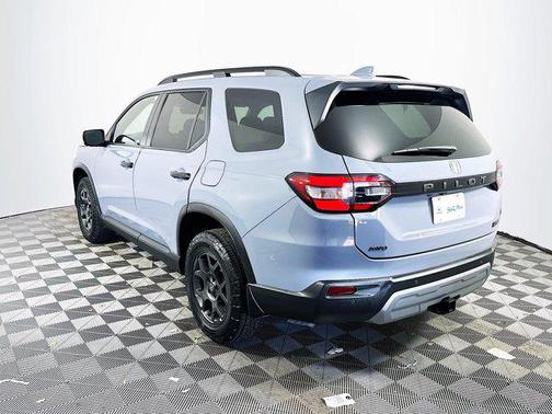 2023 Honda Pilot AWD TrailSport