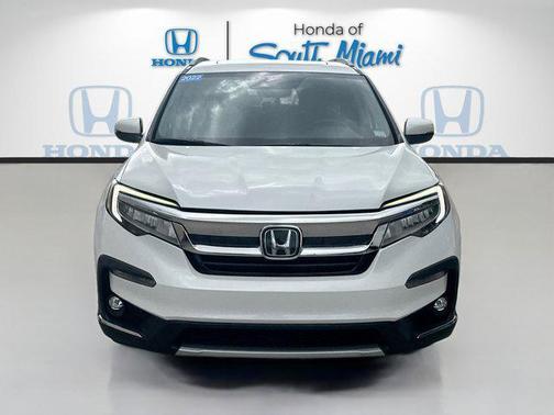 2022 Honda Pilot Touring 8-Passenger