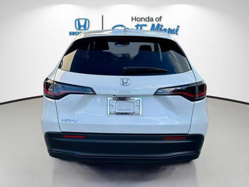 2026 Honda HR-V LX