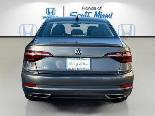 2019 Volkswagen Jetta 1.4T SEL Premium