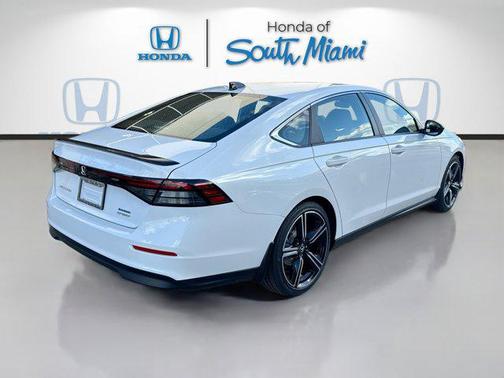 2025 Honda Accord Hybrid Base