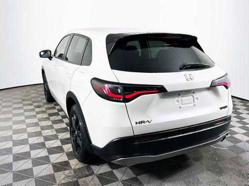 2023 Honda HR-V 2WD Sport