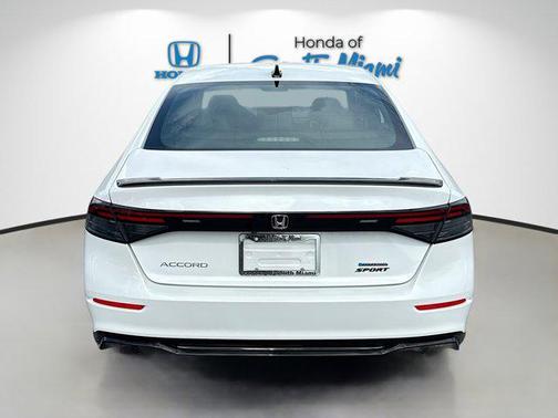 2025 Honda Accord Hybrid Base