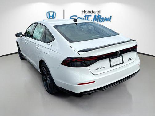 2025 Honda Accord Hybrid Base
