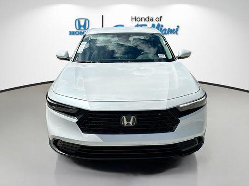 2025 Honda Accord LX 1.5T