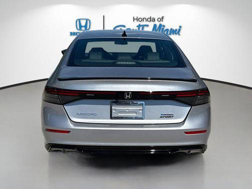2025 Honda Accord Hybrid Base