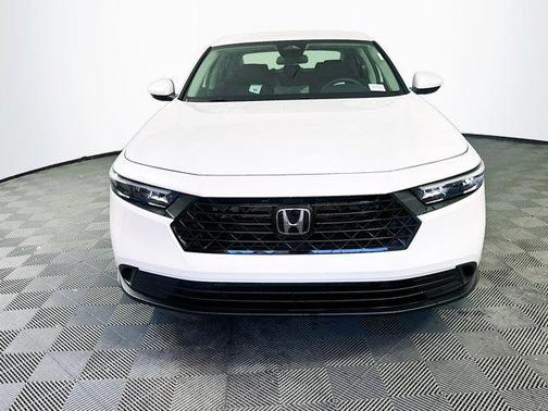 2025 Honda Accord LX 1.5T