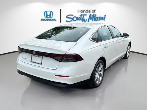 2025 Honda Accord LX 1.5T