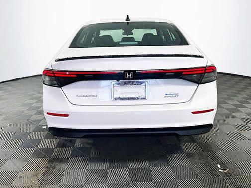 2025 Honda Accord Hybrid Base