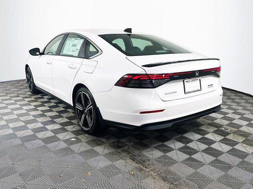2025 Honda Accord Hybrid Base
