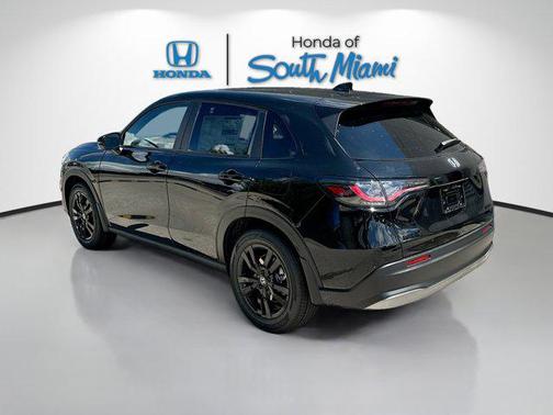 2026 Honda HR-V 2WD Sport