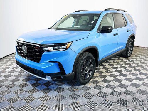 2023 Honda Pilot AWD TrailSport