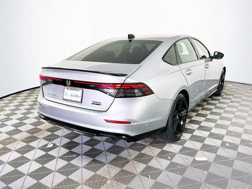 2023 Honda Accord Hybrid Base