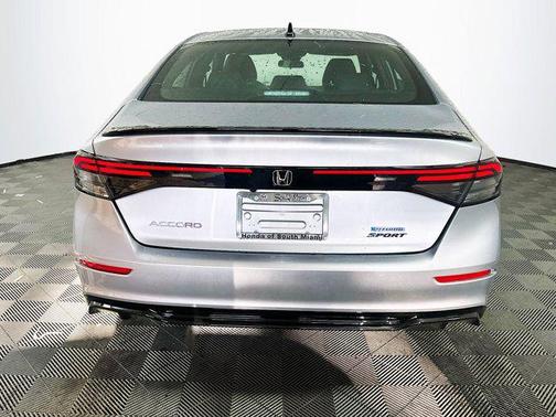 2025 Honda Accord Hybrid Base