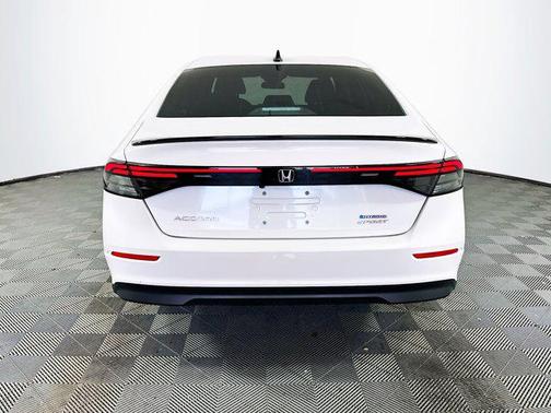 2023 Honda Accord Hybrid Base