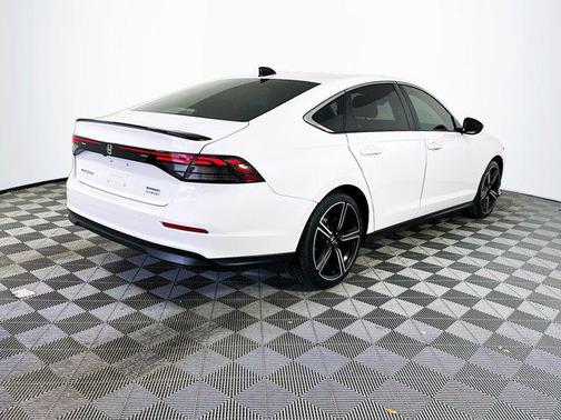 2023 Honda Accord Hybrid Base