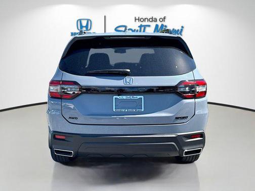 2025 Honda Pilot Sport