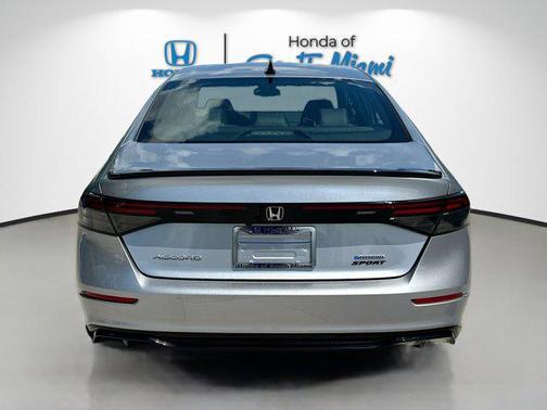 2025 Honda Accord Hybrid Base
